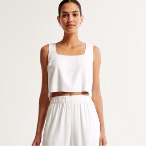 Abercrombie Linen White Top